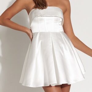 Showpo Valora White Strapless Dress NWT